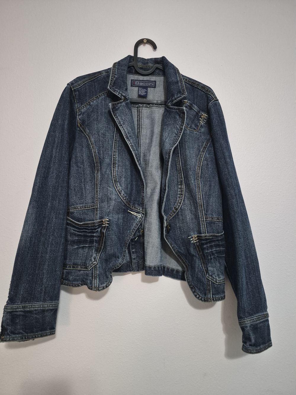 Baccini Medium Blue Women's Denim Jacket with Zip Pocket Accents